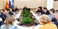 На еженедельной планерке подвели итоги мероприятий, посвященных Дню защитника Отечества. - Батыревский район